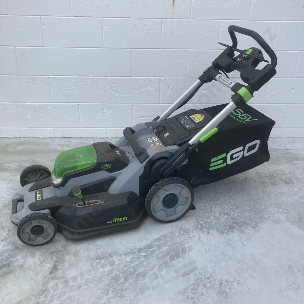 EGO+ 56V Power Mower With Catcher, 49cm, Side Discharge & Mulching Plugs, & Line Trimmer, 33cm, 4.0Ah Battery & Charger Image 1++