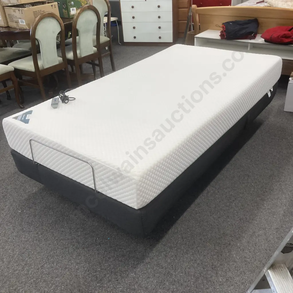 King Single Electric Bed, SleepSystems Reverie With a Isotherm 2000 Mattress & Remote Control Image 1++