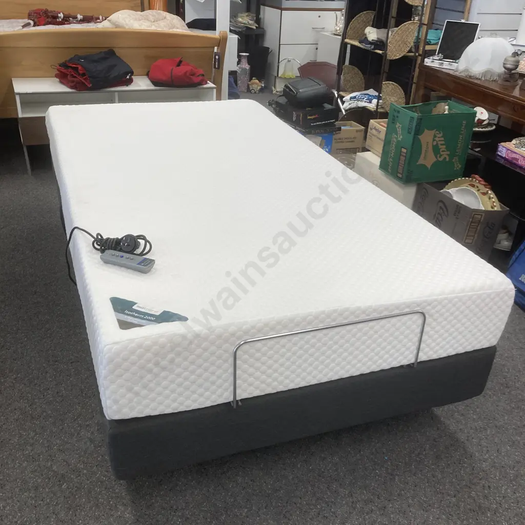 King Single Electric Bed, SleepSystems Reverie With a Isotherm 2000 Mattress & Remote Control Image 1++