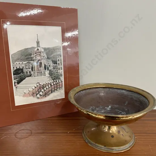 Brass Pedestal Bowl H13cm, Diam24cm, With Artwork "Jubilee Statue Of The Queen Unveiled At Hong Kong"