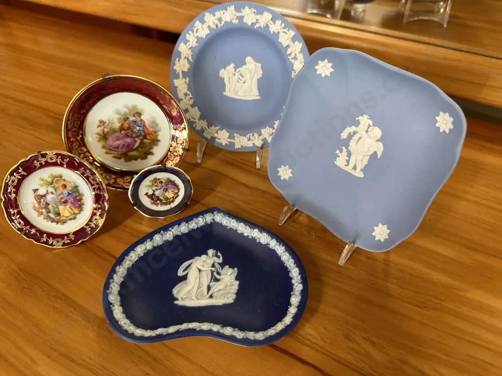 Assortment Of Wedgwood And Limoges Items Image 1++