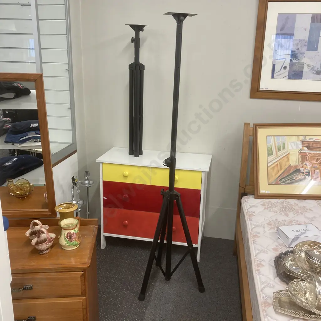 Pair of Black Heavy Duty Tripod Pole-Mount DJ PA Speaker Stands, 99 to 180cm Image 1++