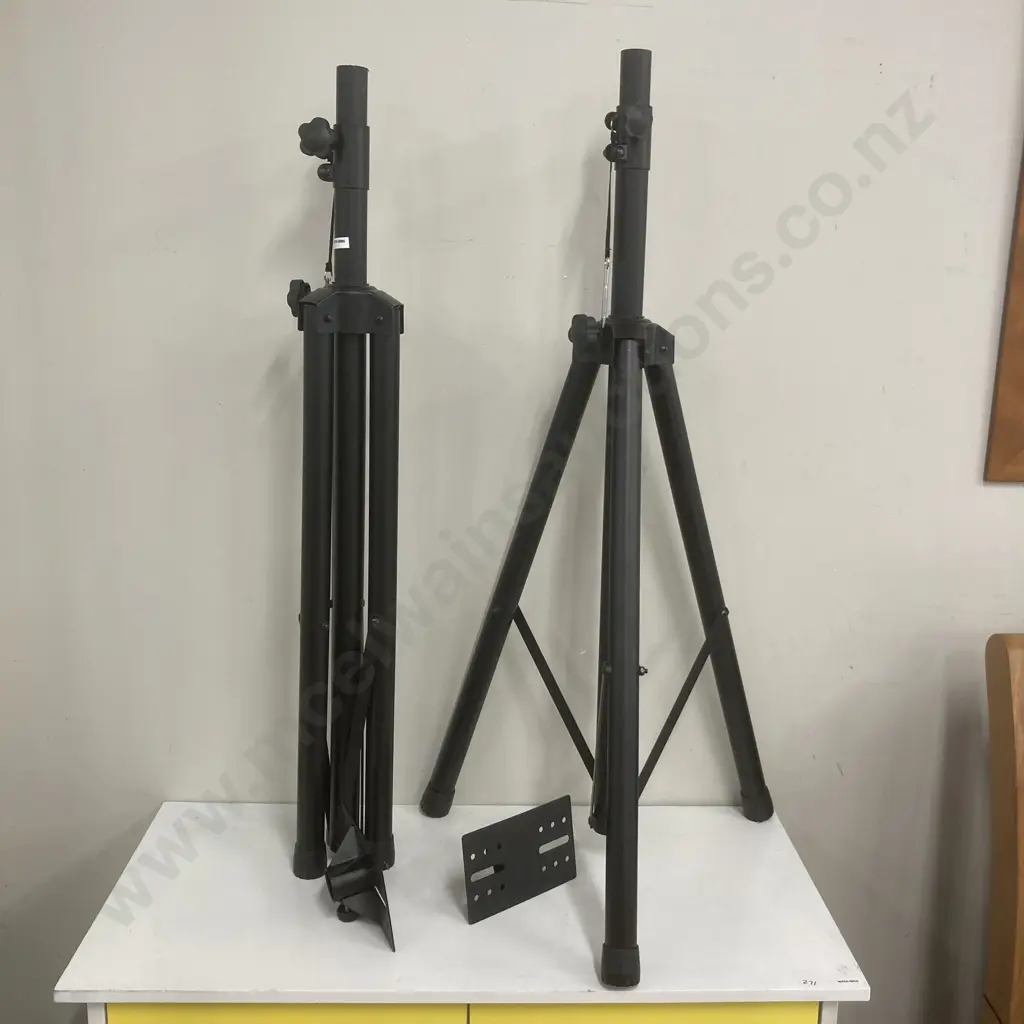 Pair of Black Heavy Duty Tripod Pole-Mount DJ PA Speaker Stands, 99 to 180cm Image 1++