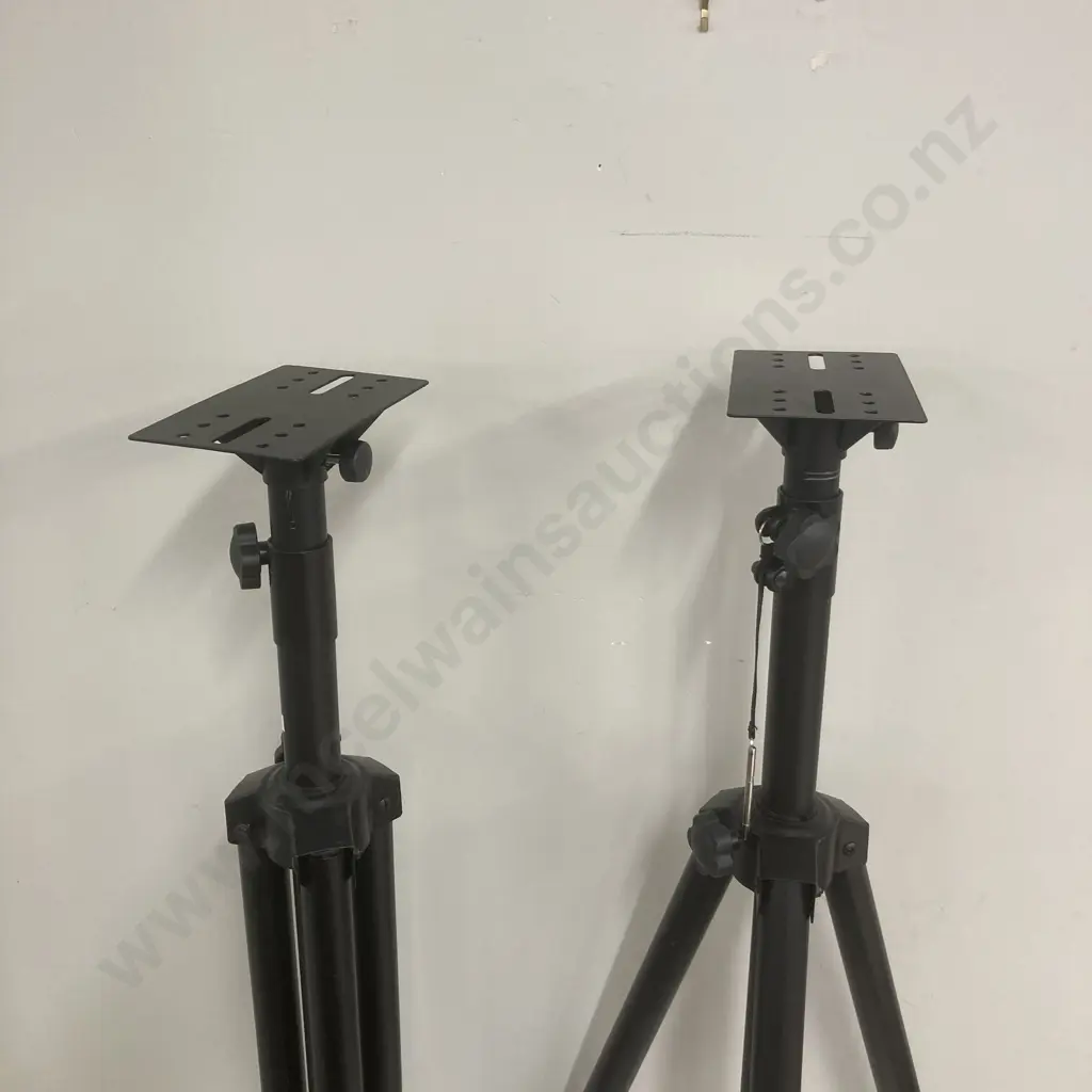 Pair of Black Heavy Duty Tripod Pole-Mount DJ PA Speaker Stands, 99 to 180cm Image 1++
