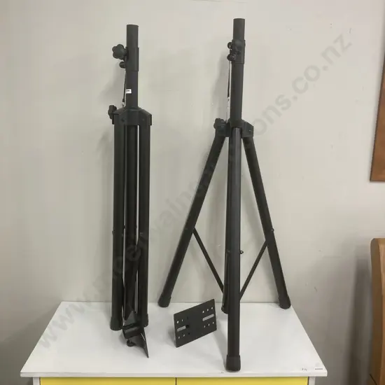Pair of Black Heavy Duty Tripod Pole-Mount DJ PA Speaker Stands, 99 to 180cm