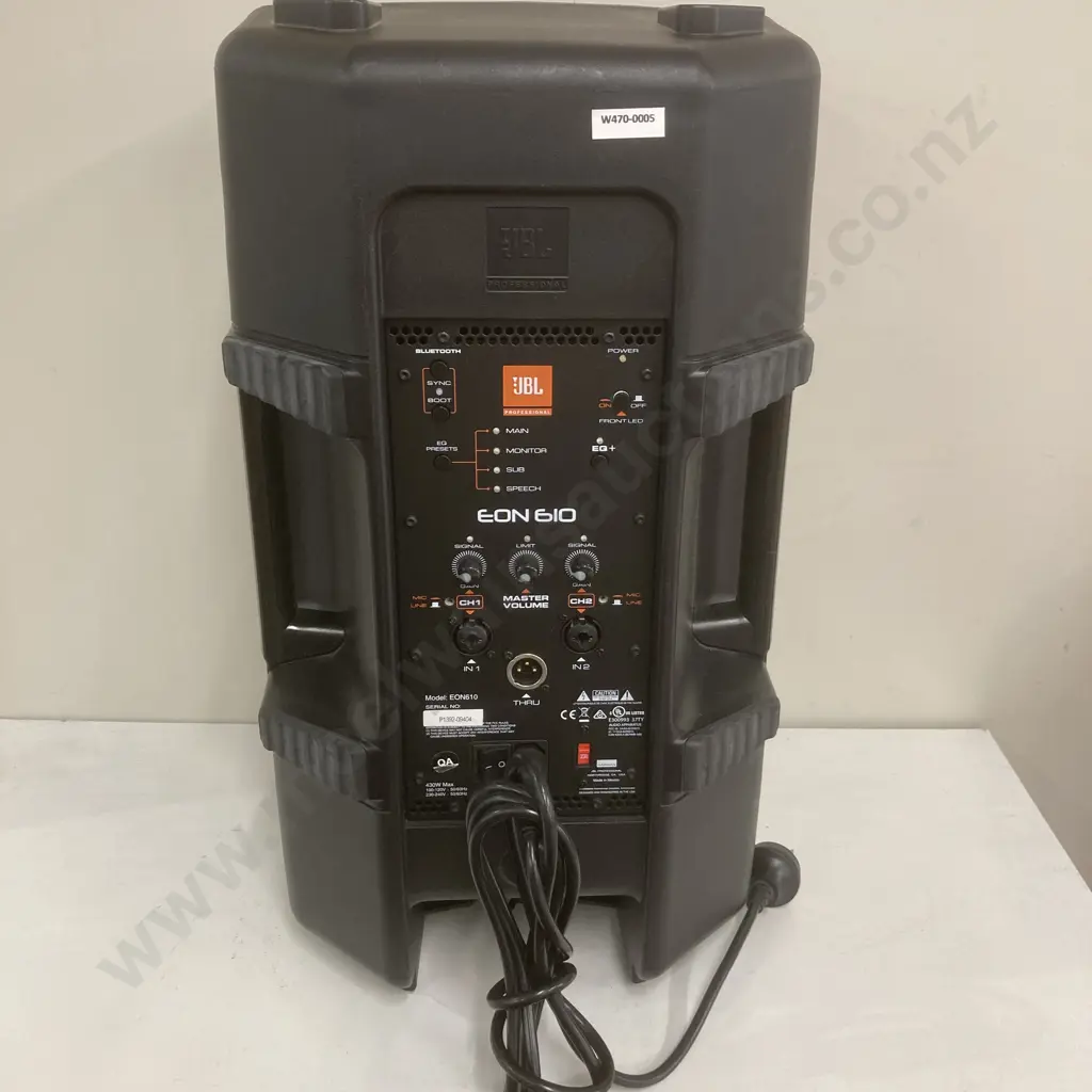 JBL EON 610 - 1000W Self Powered 10" Two Way Speaker / Monitor Image 1++