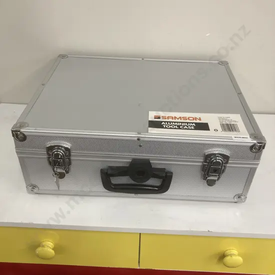 Samson Aluminium Tool Case With Keys, H16.5 W45 D35cm