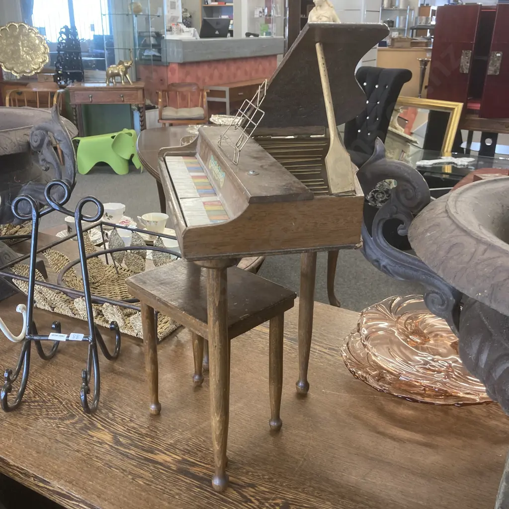 Vintage Kids Grand Piano With Stool, H45 W41 D33cm Image 1++