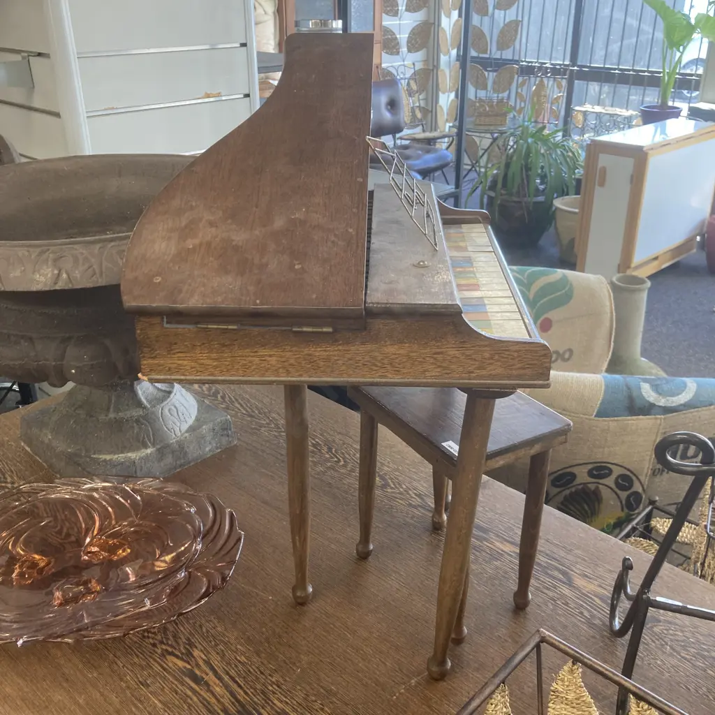 Vintage Kids Grand Piano With Stool, H45 W41 D33cm Image 1++