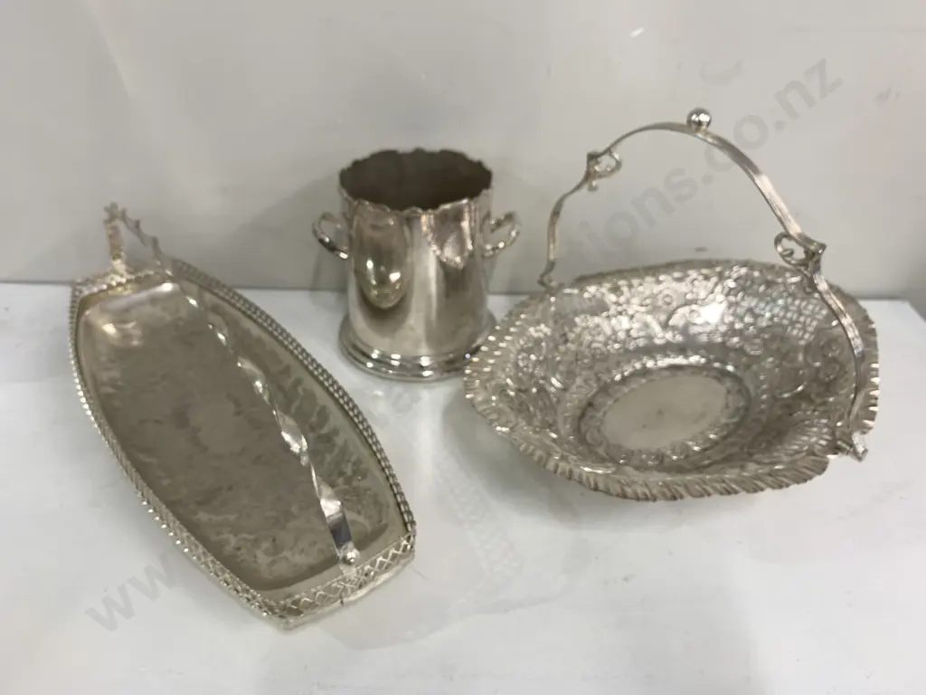 Selection Of Silver Ware Image 1++
