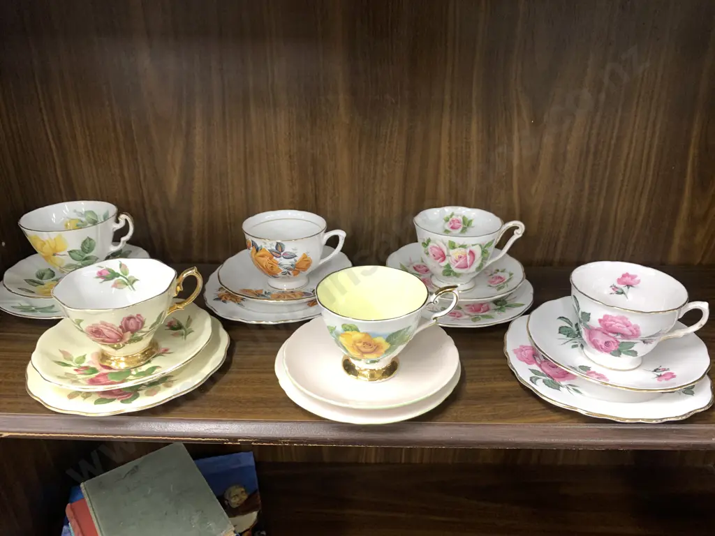 Selection Of Vintage Trios x6 Including Royal Albert, Paragon, Colclough Etc Image 1++