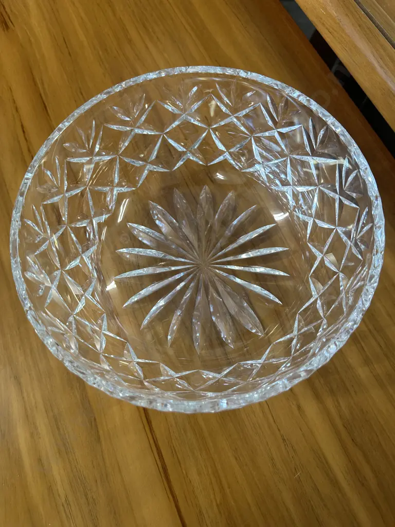 Webb Corbett Crystal Bowl H10cm, Diam20cm. Image 1++