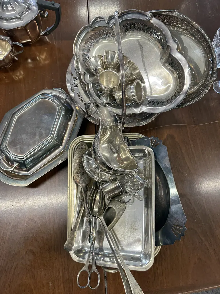 Large Selection Of Silverware Image 1++