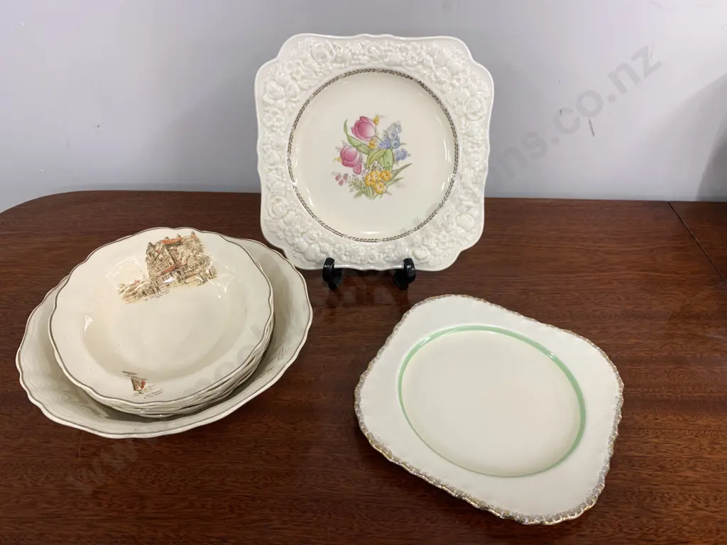 J&G Meakin 'Sunshine' Bowl & Desert Bowls With Platters ( Donated As Unable to Sell ) Image 1++