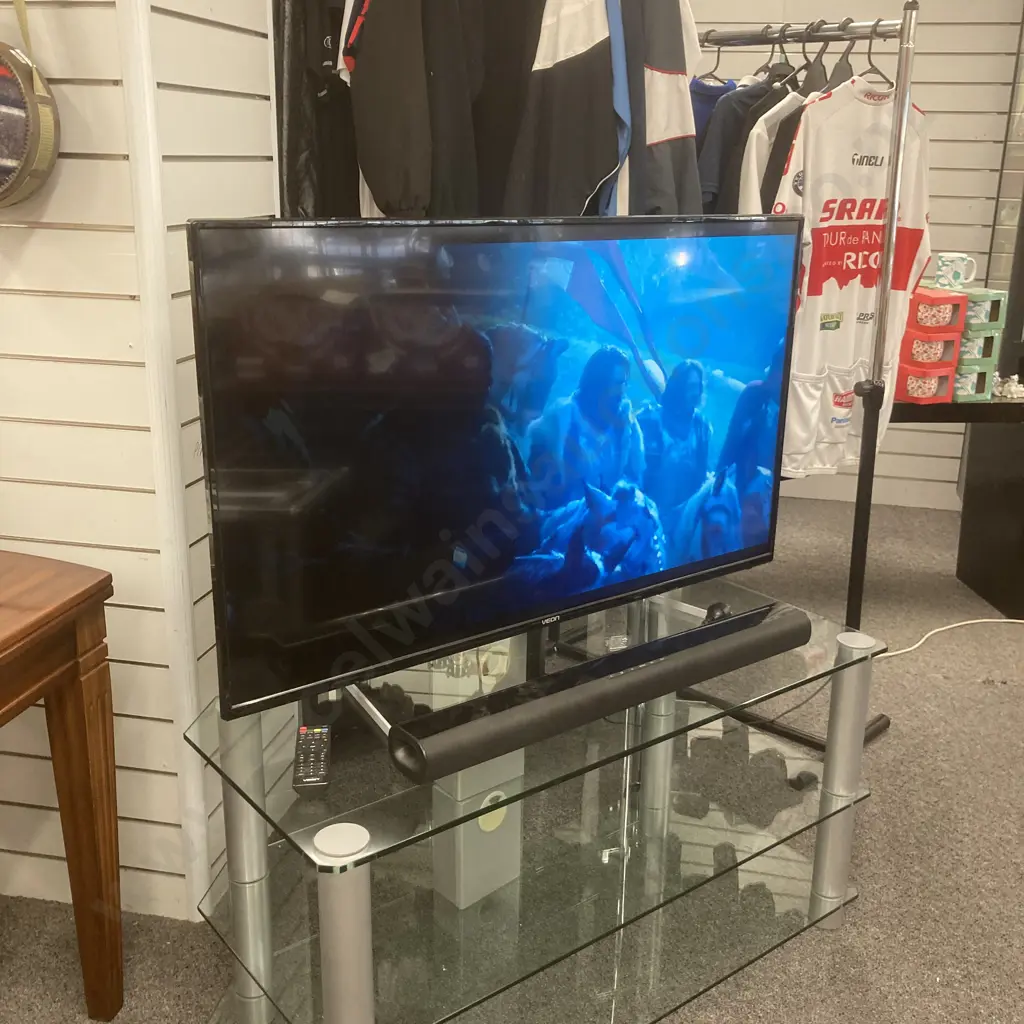 Veon 48" Full HD LED/LCD TV With Remote (Screen Darker One Side), Veon 2.0ch TV Soundbar (No Remote) Image 1++