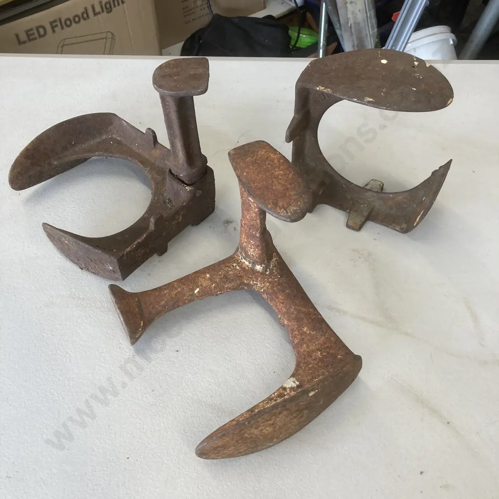 Lot of Vintage Boot Lasts Image 1++