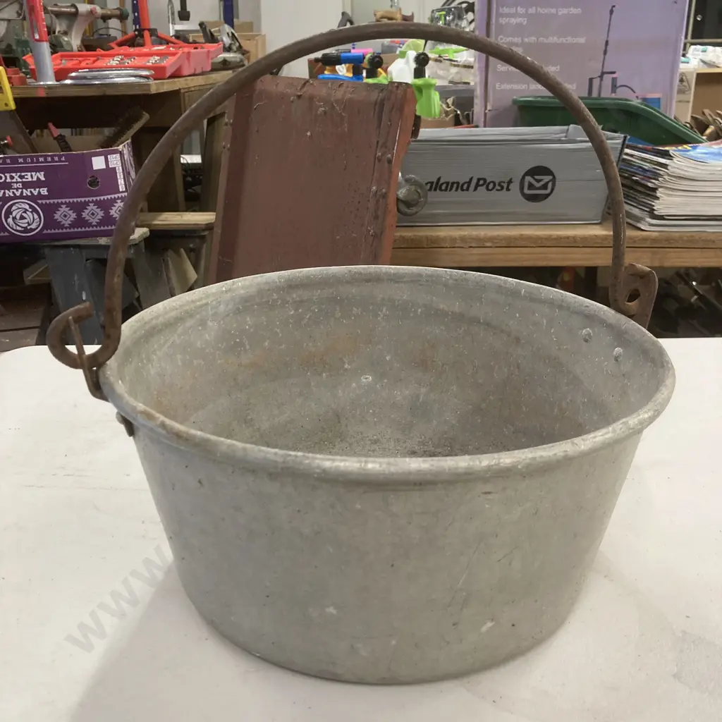 Vintage Preserving Pan, 31cm Image 1++