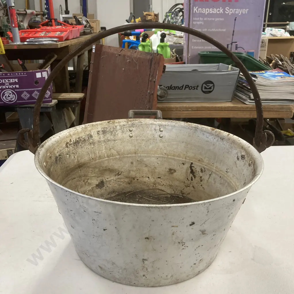 Vintage Preserving Pan, 36cm Image 1++