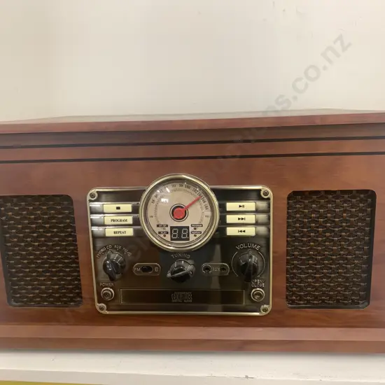 Vintage Record, Radio & CD Player Model ITVS200B