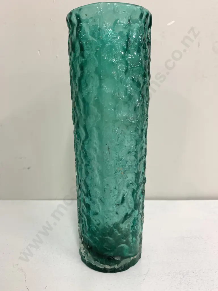 Vintage Green Glass Bark Vase H20cm Image 1++