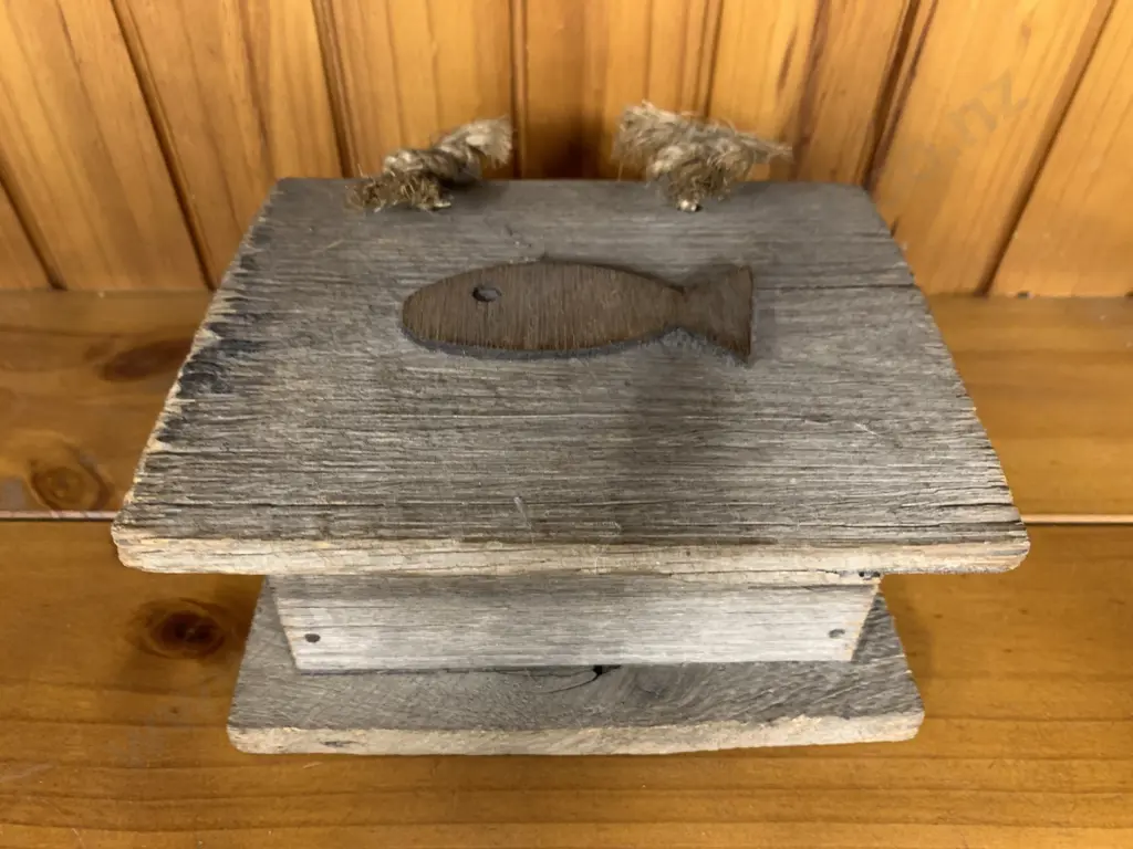Vintage Wooden Storage Box With Fish Detail Image 1++