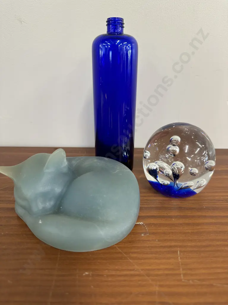 Paperweight, Blue Bottle & Marblestone Handcrafted Cat Ornament Image 1++