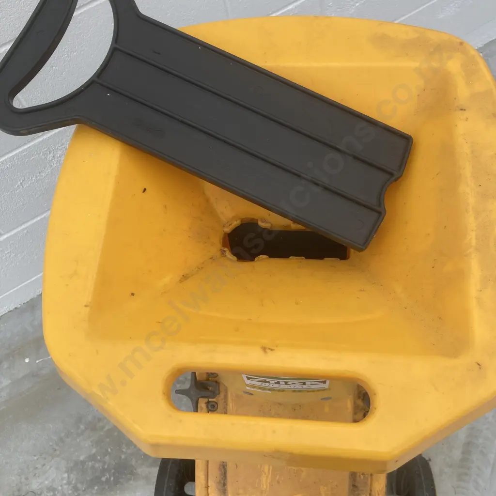 Stiga Bio-Max 200 Watt Chipper Image 1++