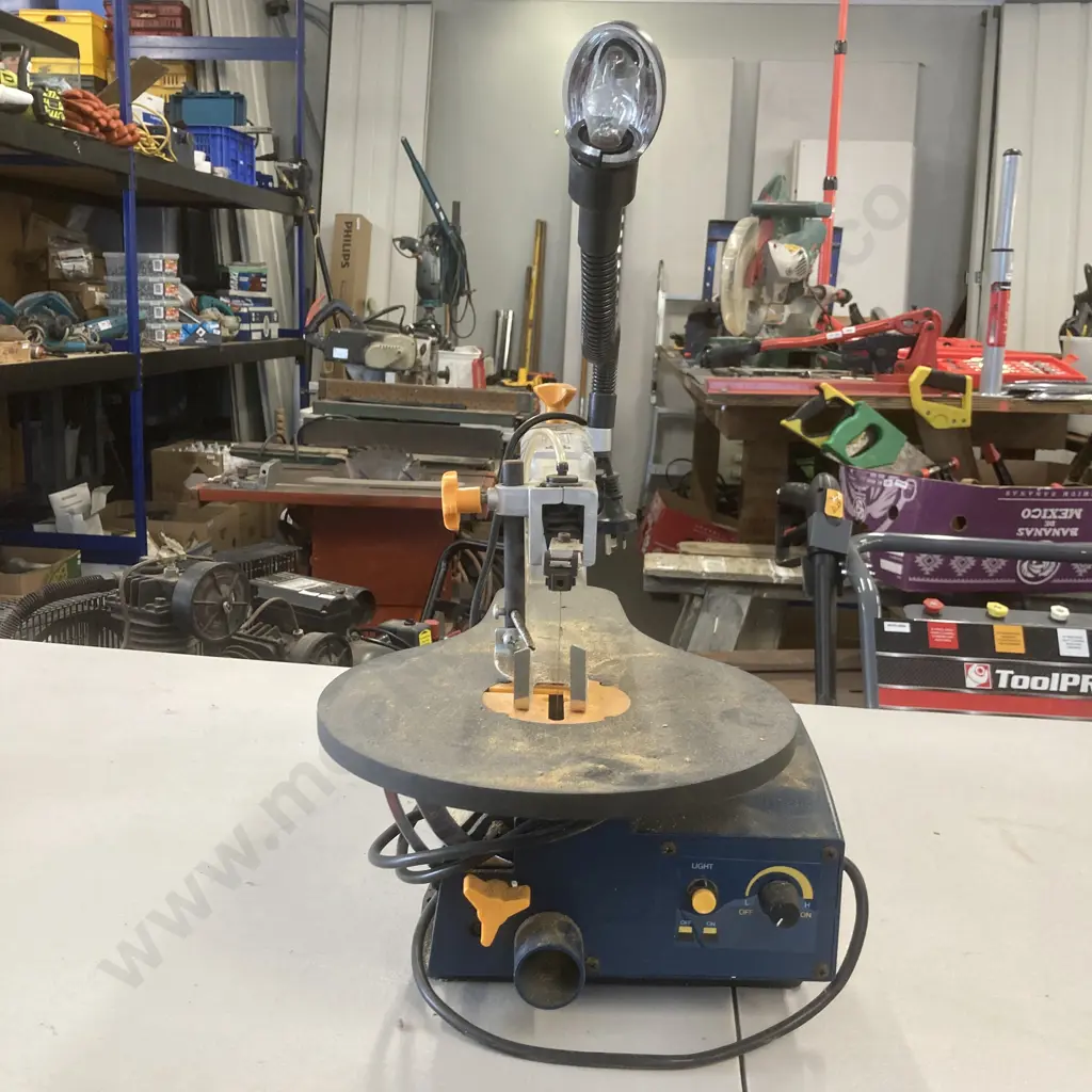 Ryobi 450mm Scroll Saw Image 1++