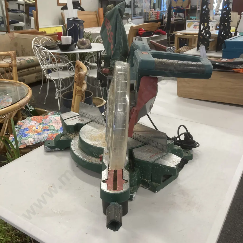 Bosch Sliding Compound Mitre Saw, PCM 1800 SD, 1800W, 25.4mm Image 1++