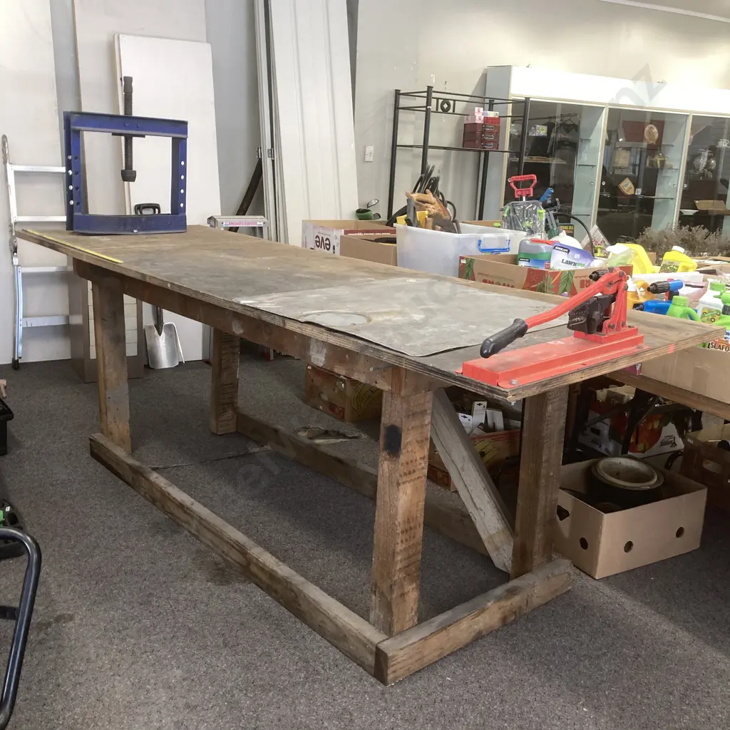 Wooden Work Bench With Industrial Crimper, H93 W270 D90 Image 1++