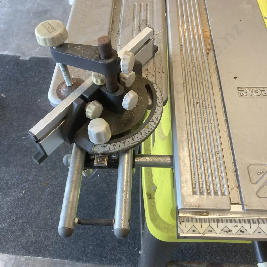 Ryobi Table Saw, 1500W, Model ETS1525SCRG Image 1++