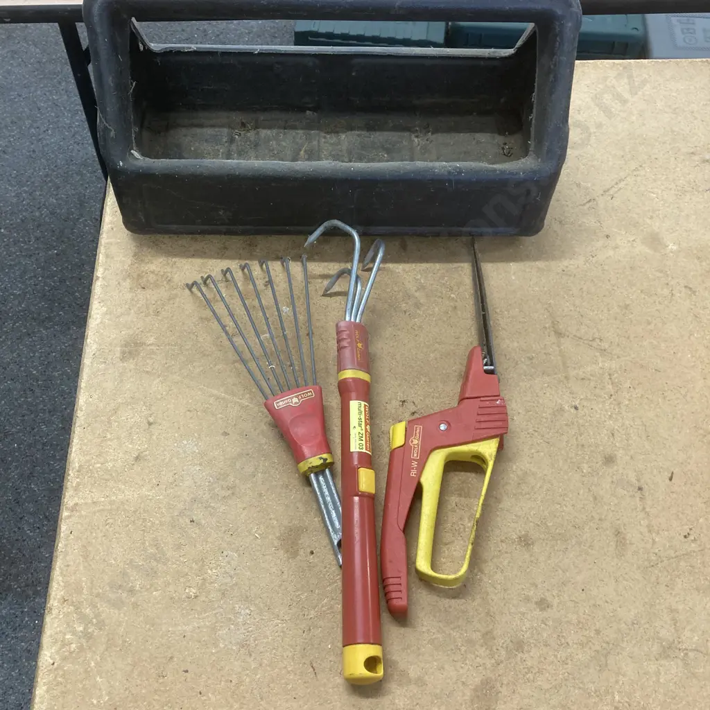 Wolf Garten Garden Tools In Plastic Caddy Image 1++