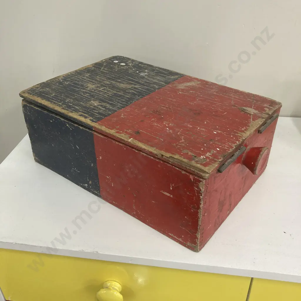 Wooden Box With Divisions, Drill Bits, Hole Saw, Pair of Pry Bars Etc Image 1++