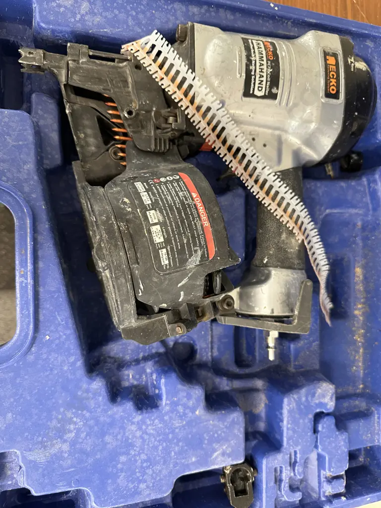 Ecko Hammahand FC75 Coil Nailer Image 1++