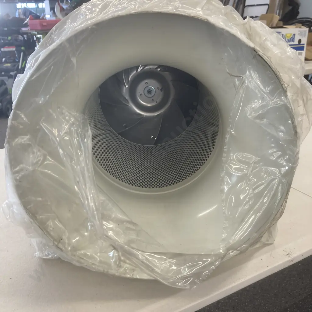 TD-2000/315 Silent In-Line Duct Fan Image 1++