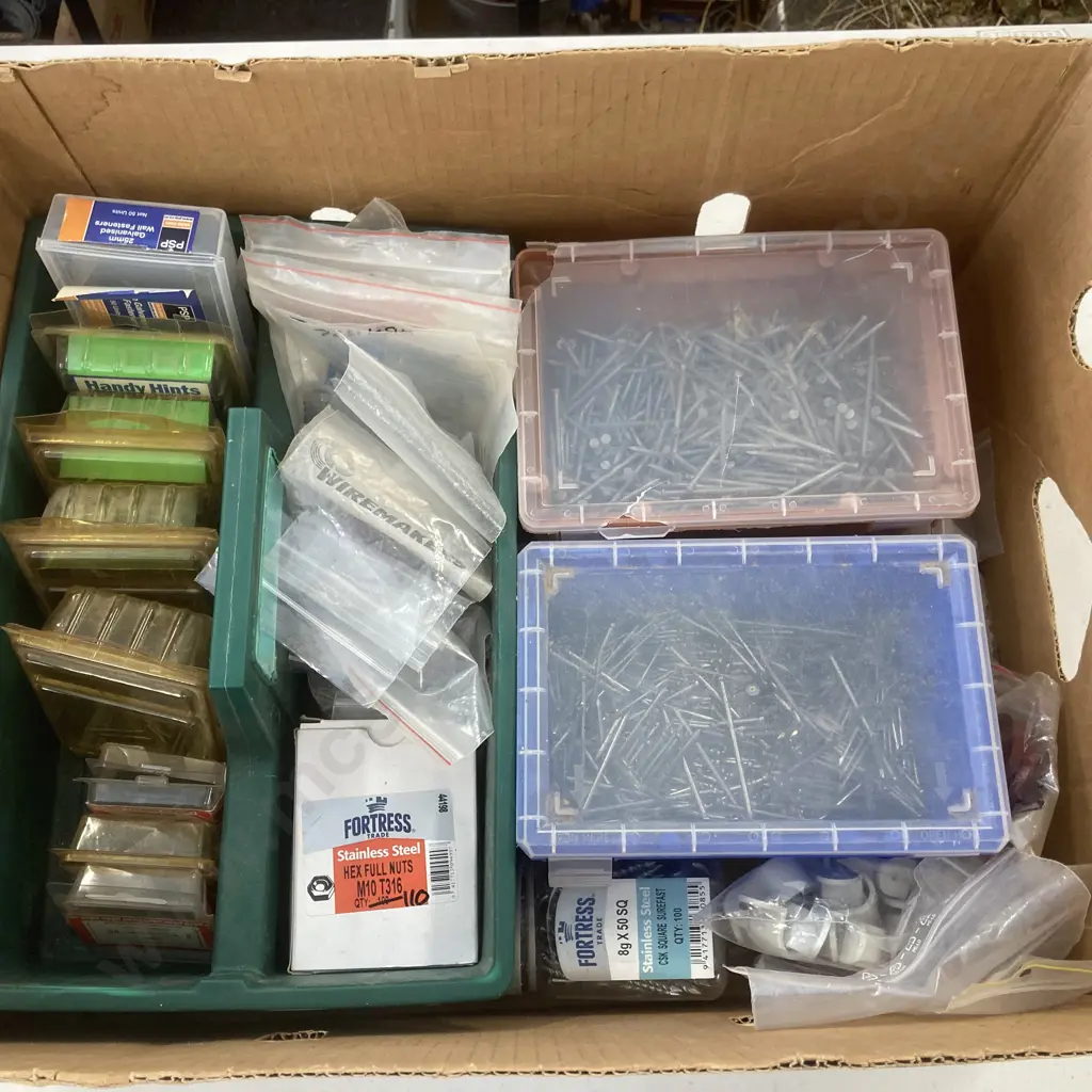 Box Lot Nails, Screws, Hardware Etc Image 1++
