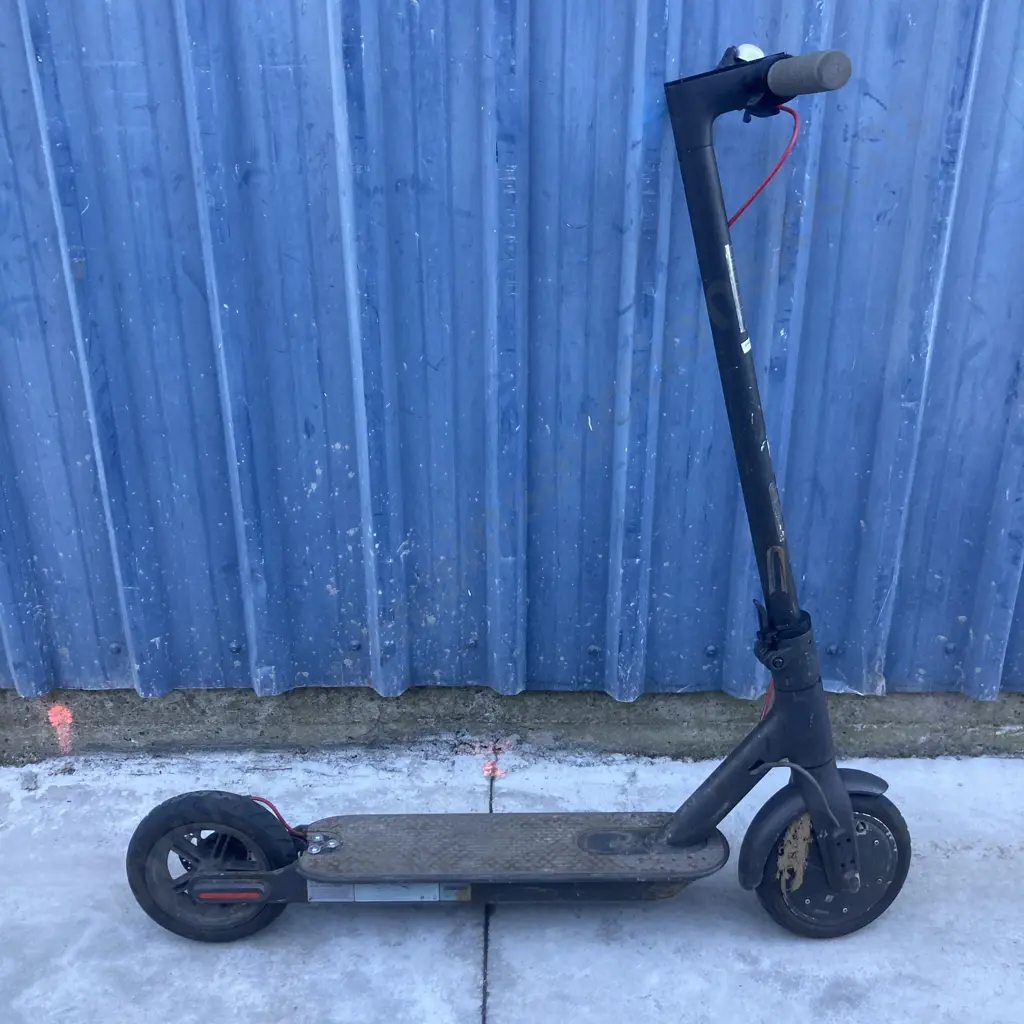Xiaomi Mi M365 Electric Scooter Image 1++
