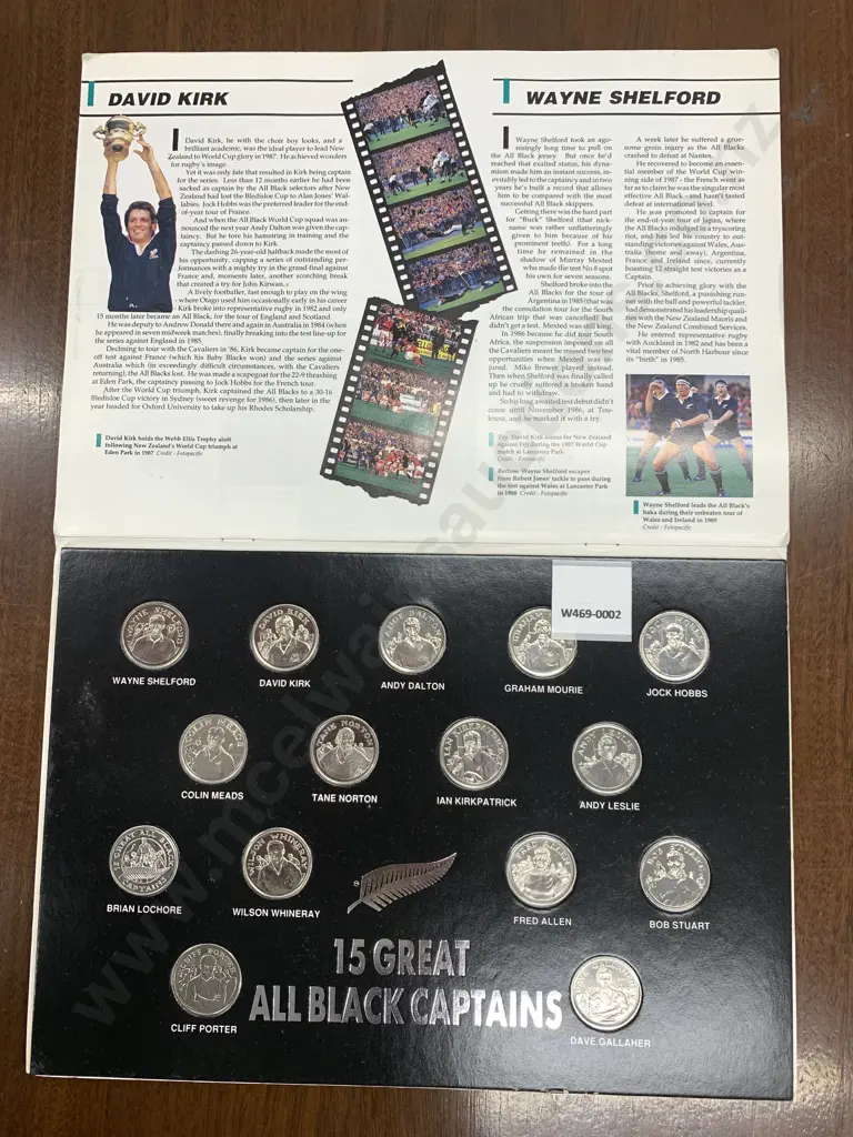 Vintage 1991 15 Great Captains Medal Collection Complete In Album Image 1++
