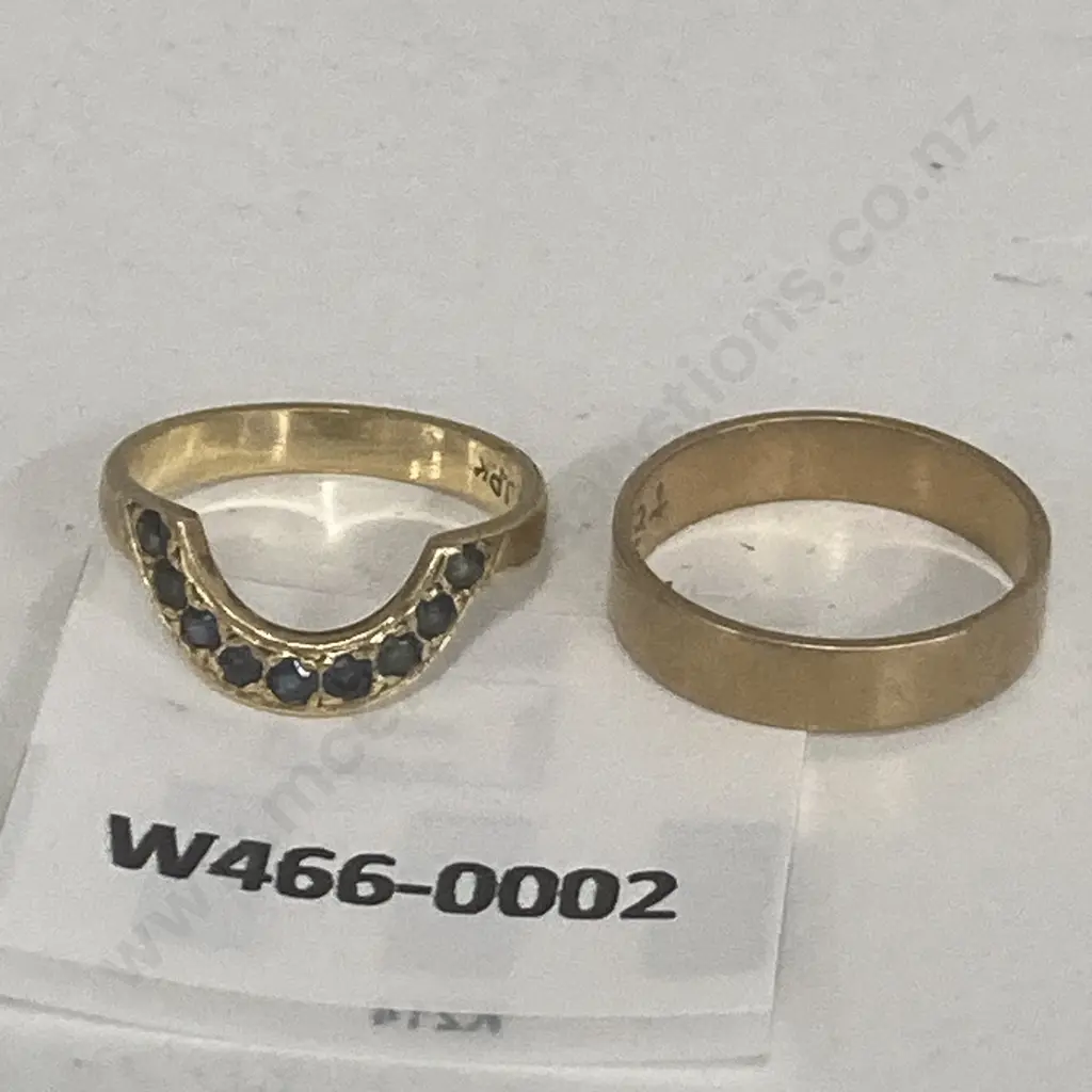 Gold Ring With 9 Sapphires In a Semi Circular Shape, Stamped 18ct, Gold Wedding Band, Stamped 9ct Image 1++