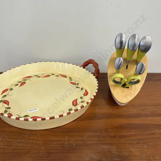 Double Handled Ceramic Serving Dish With Knife Block