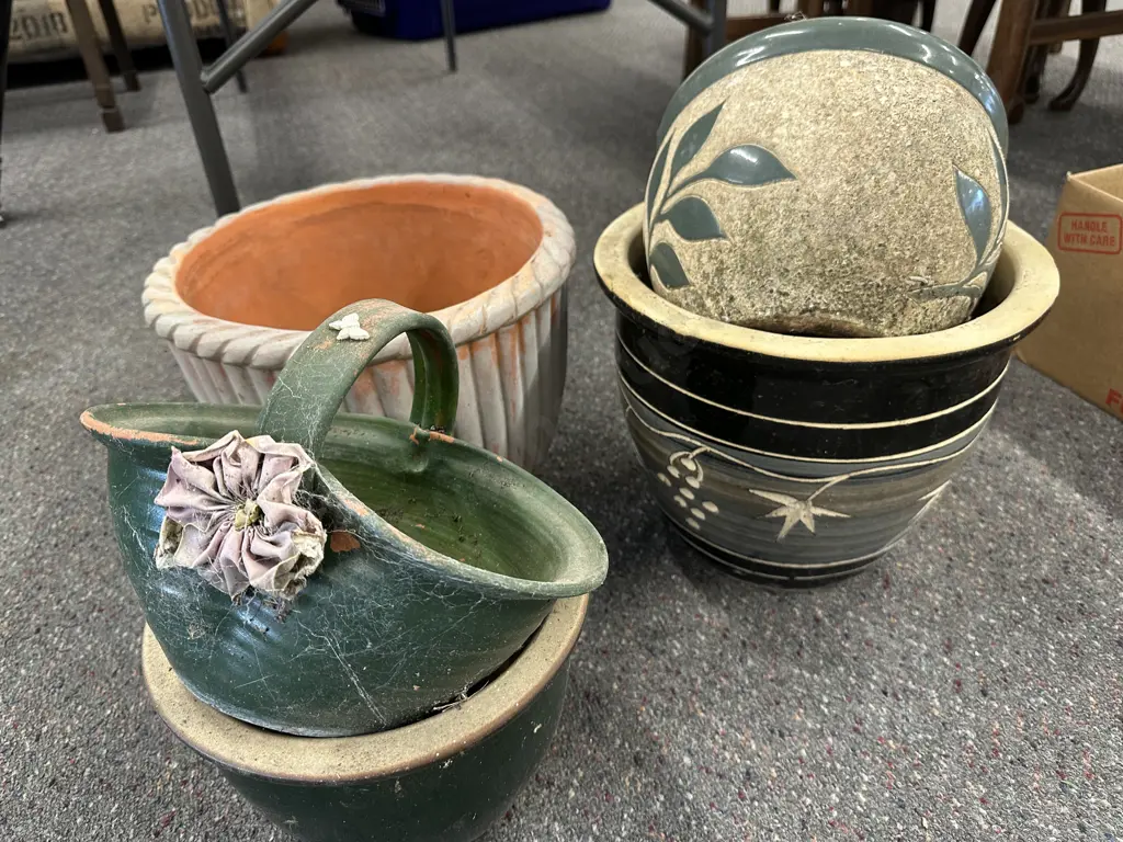 Assortment of Planters Image 1++