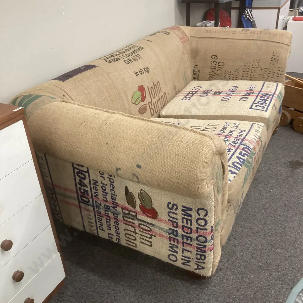 Retro Rolled Arm Couch Upholstered With Coffee Bean Sacking, Wooden Feet, L204cm Image 1++