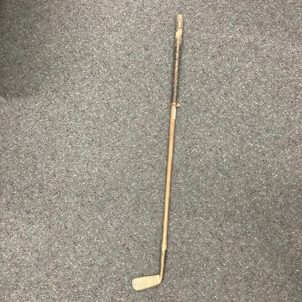 Rare NZ Made Bronze Headed Putter - WH Isdall Wellington & Christchurch, Hickory Shaft, Leather Wrapped Image 1++