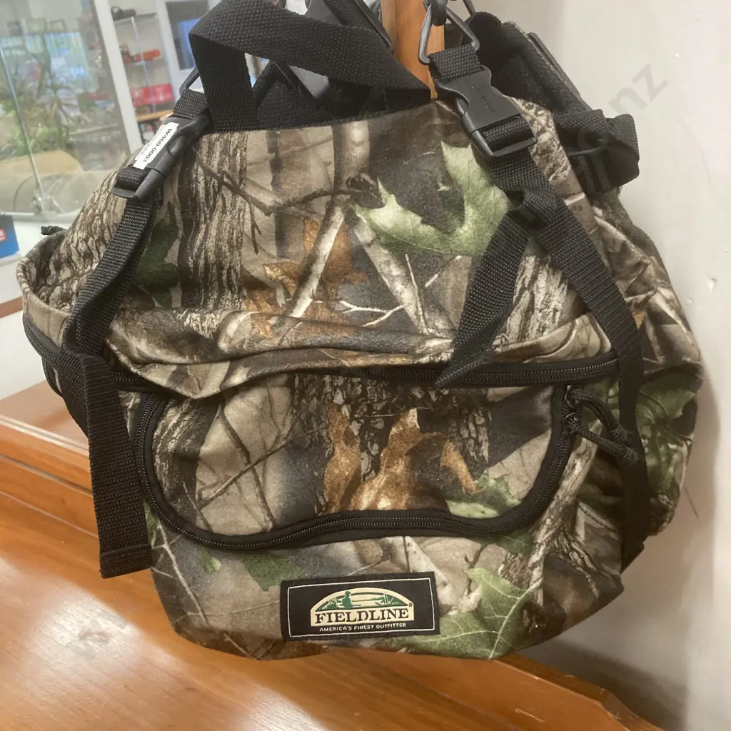 Fieldline Camo Waist Bag With Straps Image 1++