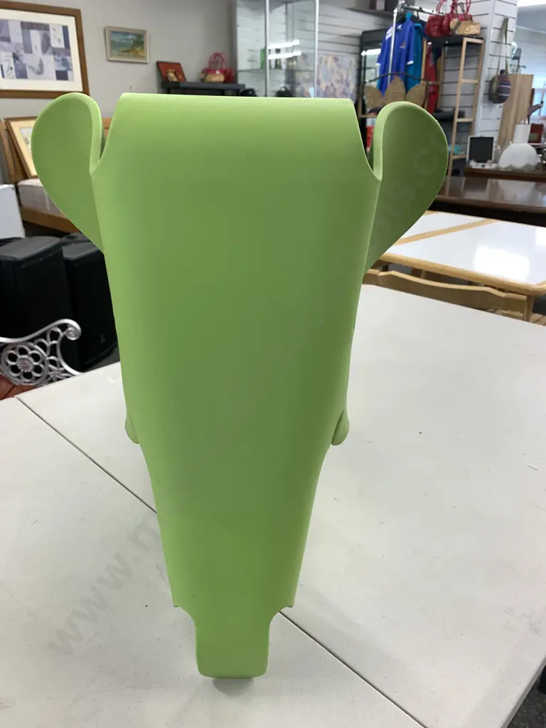 Kids Elephant Shape Stool - Lime Green Image 1++