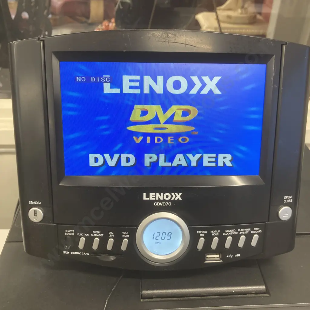 Lenoxx DVD/CD Player, FM Radio & Clock, USB & SD/MMC Card Reader,  (Remote Not Working) Image 1++