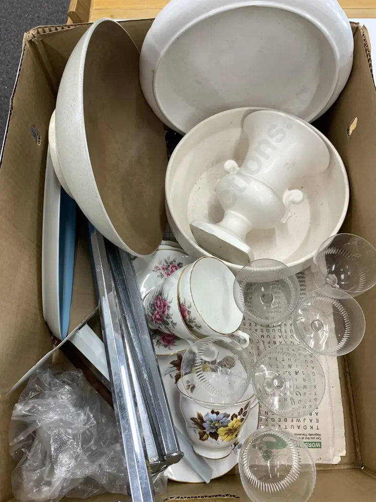 Box Of Assorted Image 1++