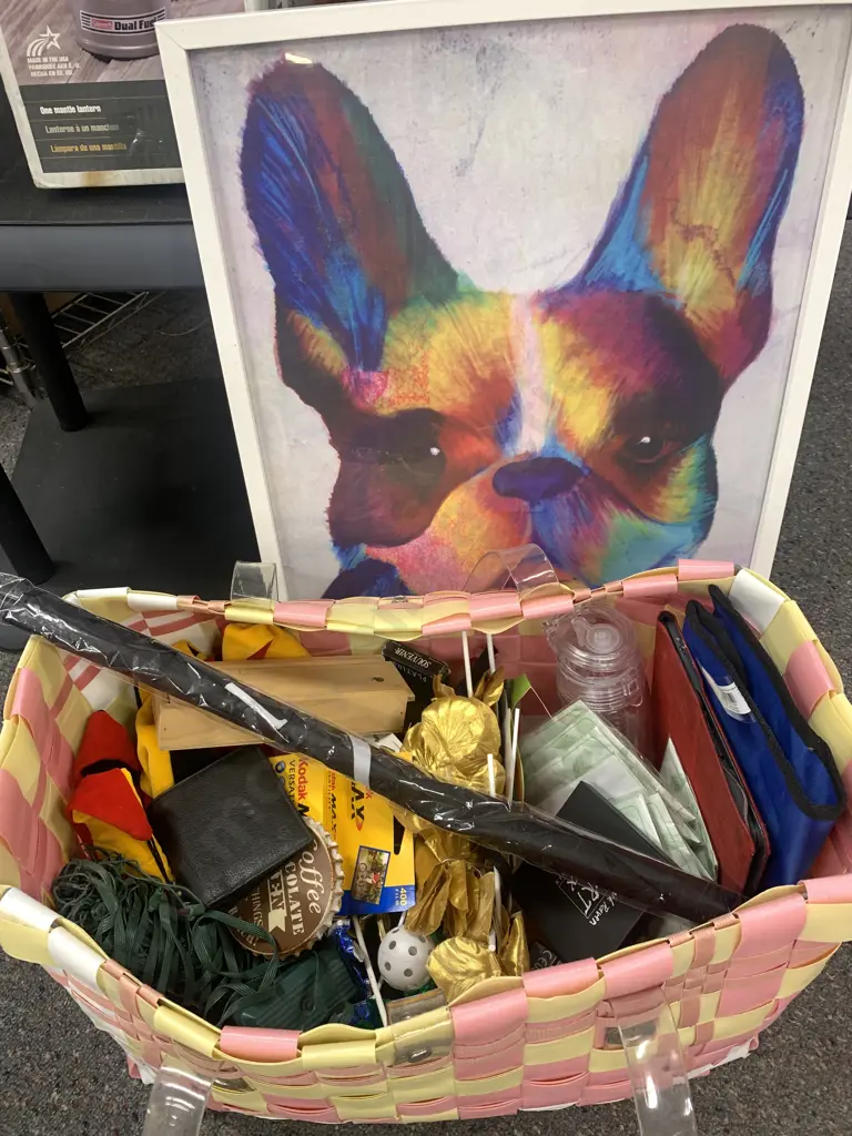 Bag Of Assorted Sundries Including Picture, Wallet, Xmas Decorations Etc Image 1++