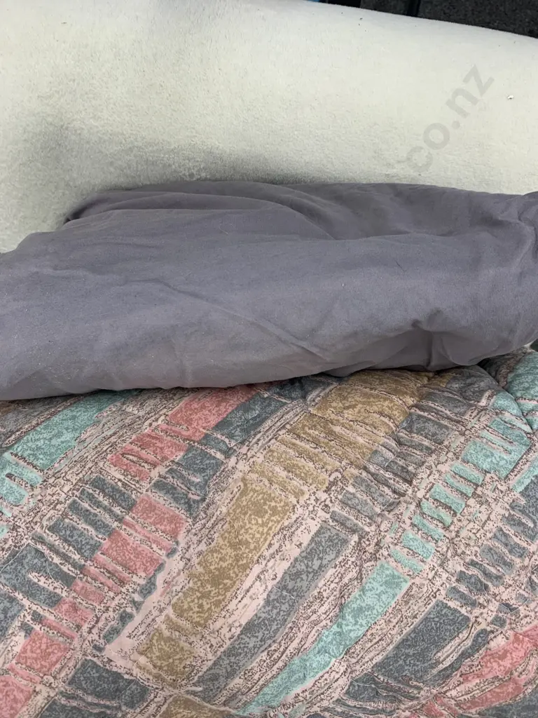 Assorted Linen Banbury Electric Blanket, Bed Spread Protector Etc Image 1++