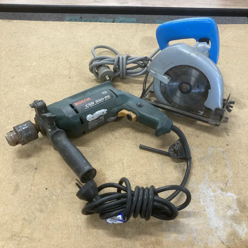 Bosch Electric Drill & Makita 140mm Circular Saw Image 1++